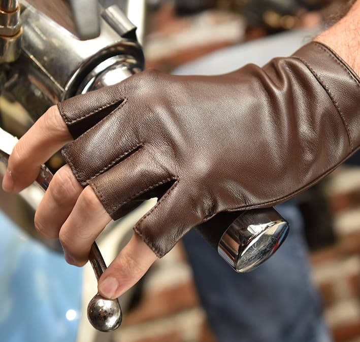 バイク ウェア 上質な指ぬきバイクグローブ